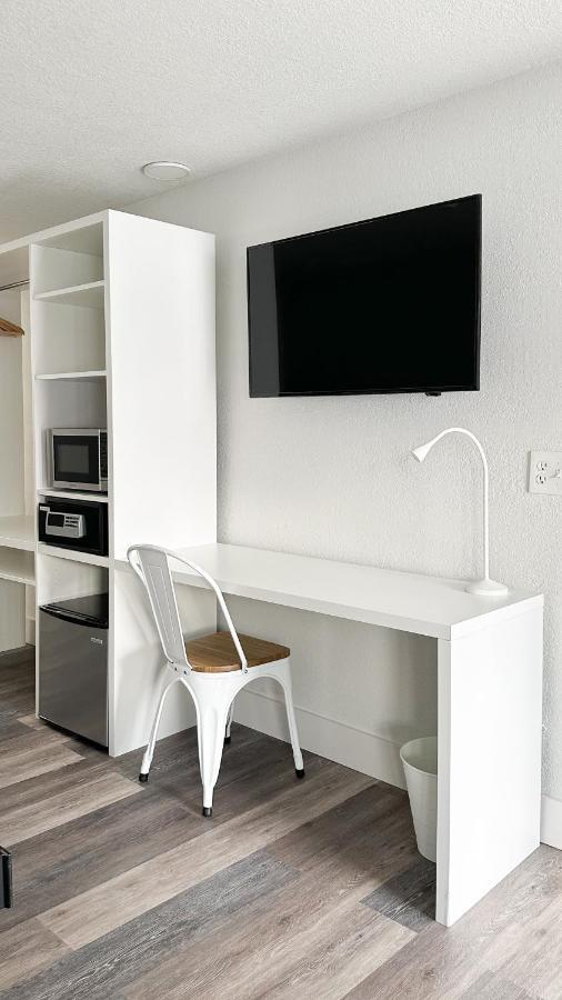 Golden Isles Inn & Suites Brunswick Ngoại thất bức ảnh