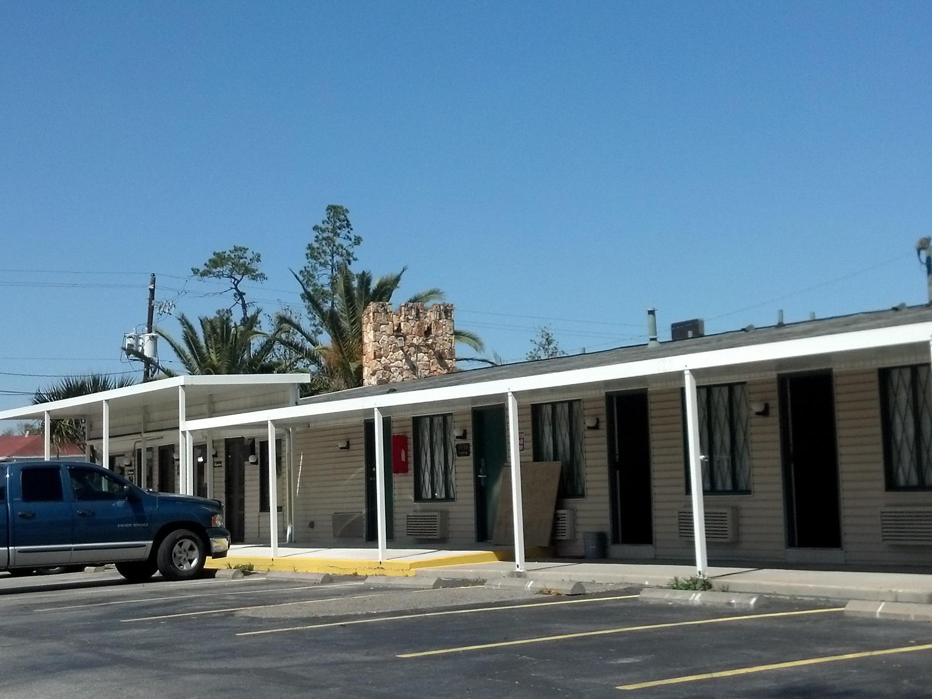 Golden Isles Inn & Suites Brunswick Ngoại thất bức ảnh